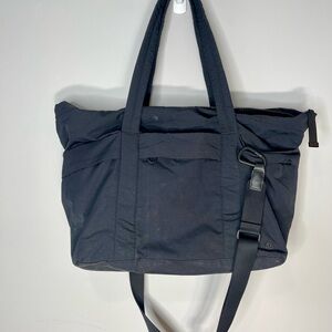 Lululemon On My Level Duffle Bag Tote Gym Weekender Black 30L